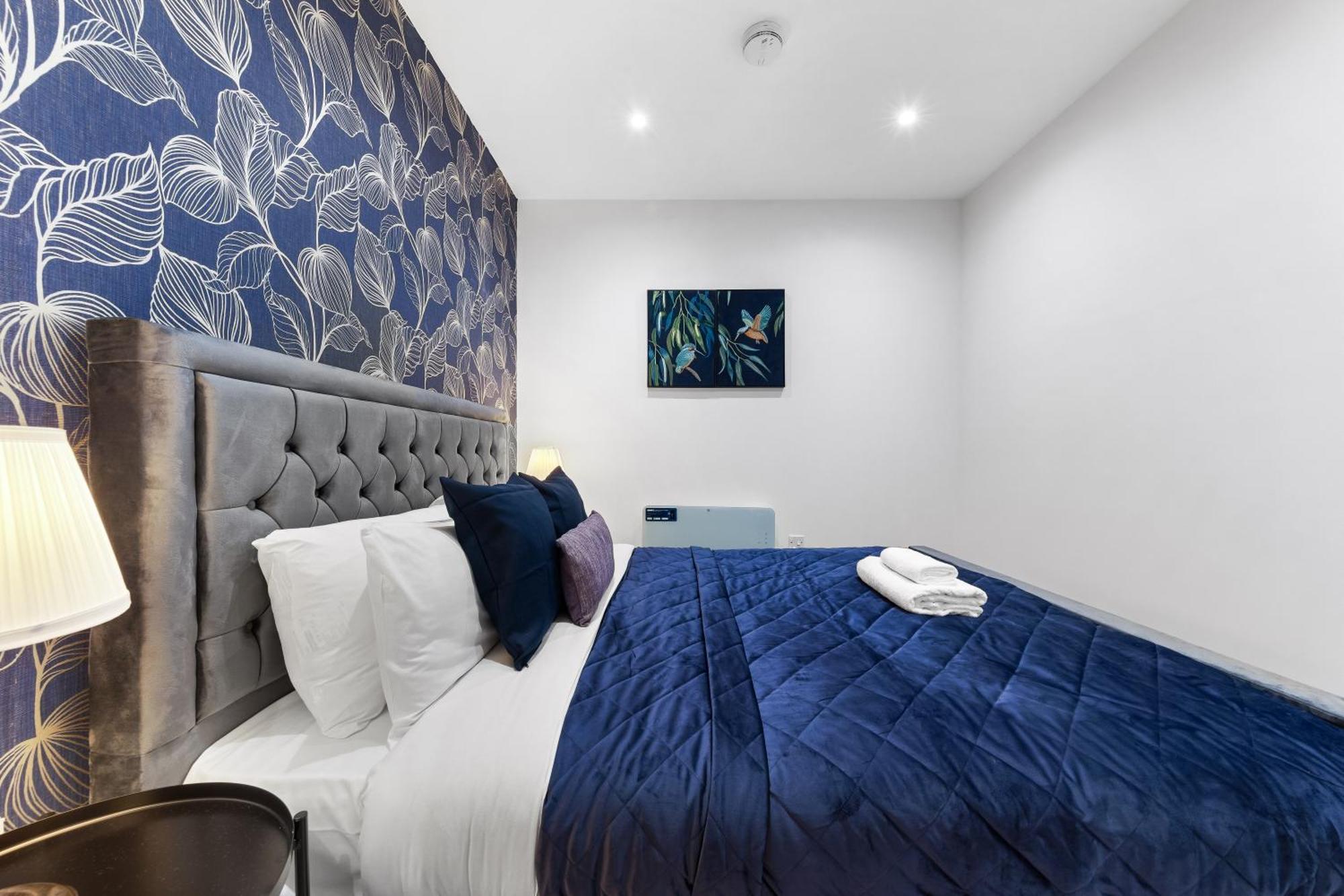 Modern One Bedroom Flat - Sleeps 5 -Near Heathrow - London Ub3 Exteriér fotografie